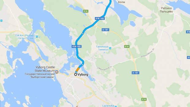 Под Выборгом столкнулись фура и лесовоз, оба водителя погибли