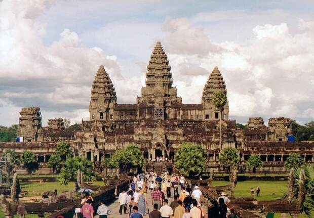 Храм Ангкор-Вата.