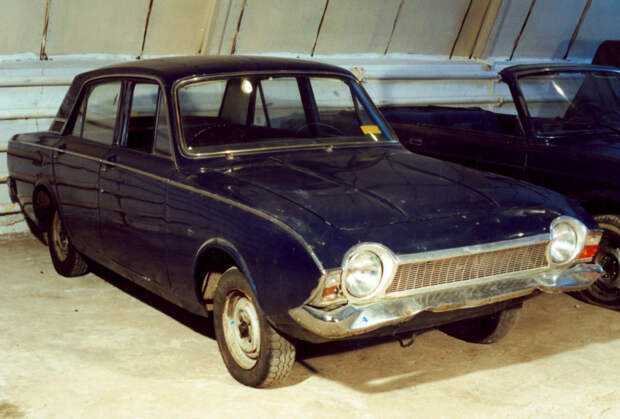 Легковой автомобиль Austin-140 (1970), Великобритания.jpg