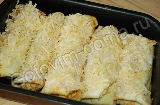 рецепт Яичные блинчики с курицей и грибами