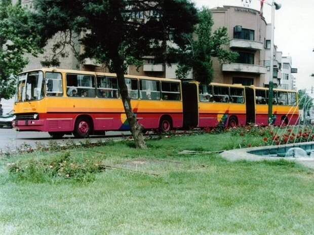 Испытания Ikarus-293 по улицам Тегерана Ikarus 293, авто, автобус, автомобили, икарус, общественный транспорт, транспорт