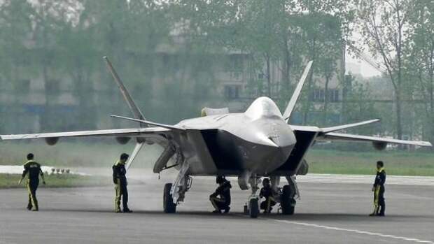 Даже новейшие китайские истребители вынуждены летать или на российских двигателях, или на китайском ширпотребе