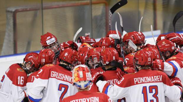Впервые за 24 года: юниорская сборная России по хоккею обыграла Канаду в финале Кубка Глинки/Гретцки