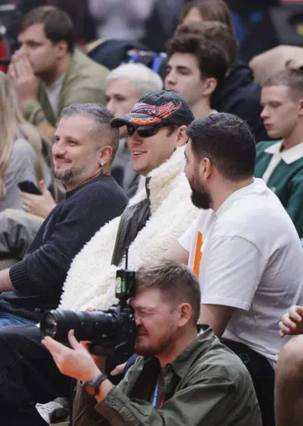 Дмитрий Позов и Антон Шастун