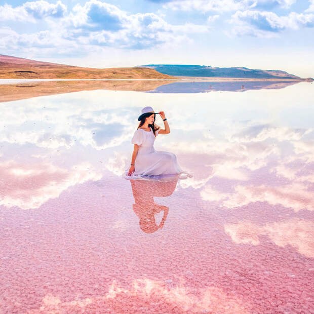 Алтайское розовое озеро