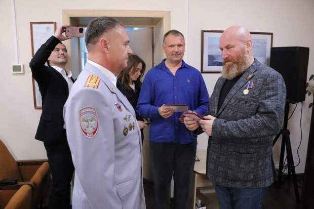 На торжественной встрече с полицейскими На торжественной встрече с полицейскими