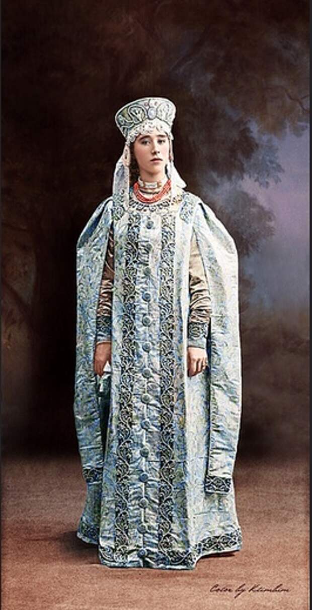 Цветные фото с бала 1903 года (подборка)