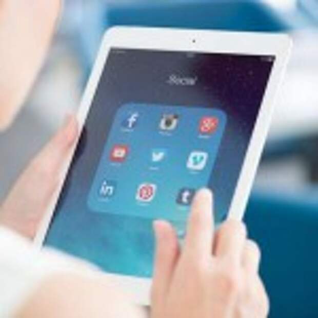 social_media_680x440_shutterstock_195103625
