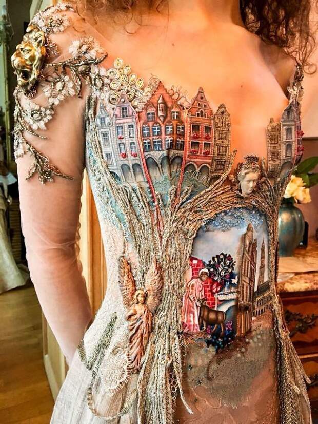 Платье с рисунком «старого города», инкрустированное кружевом Сильви Фасон, красота, креатив, мода, одежда, платье, фантазия