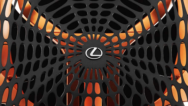 Lexus привезет в Париж кинетическое кресло с паутиной