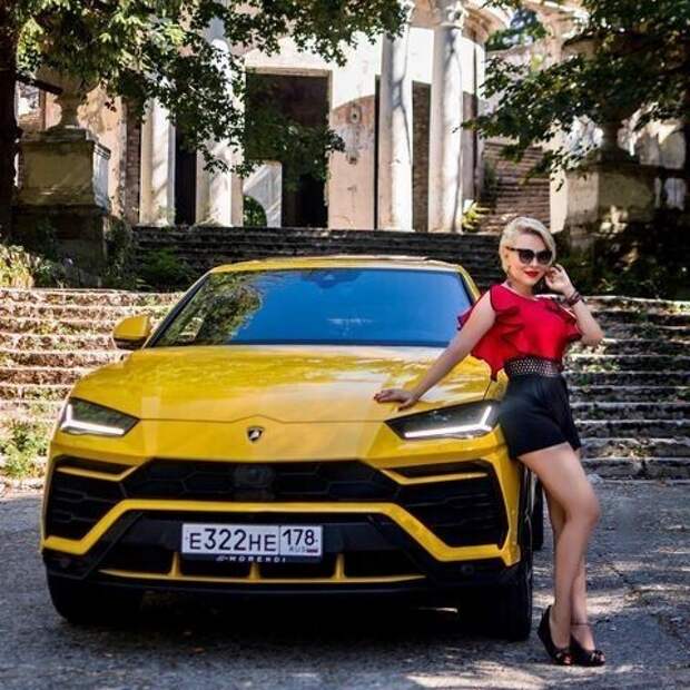 Kimmy Atlanta Lamborghini