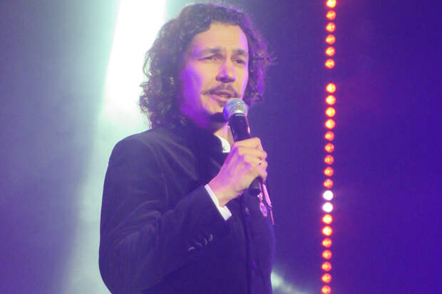 Солист Мариинского театра стал заложником родственника супруги из-за развода