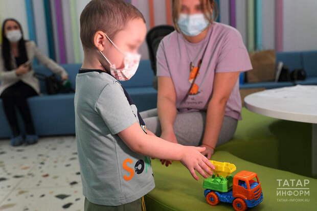 Әгәр бала күп йоклый икән, анда яман шеш булуы ихтимал: онкология икәнен ничек аңларга?