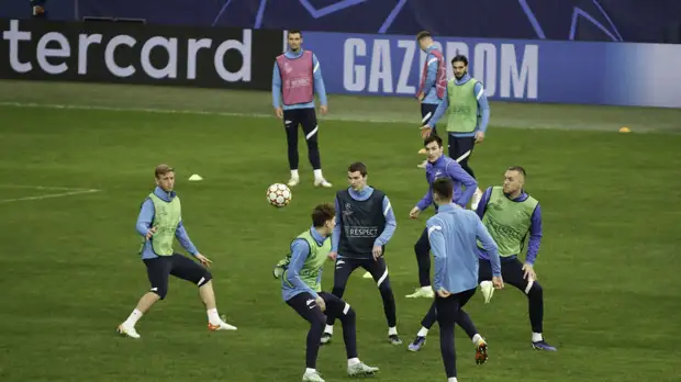 «Зенит» объявил об уходе двух футболистов в «Оренбург» на правах аренды