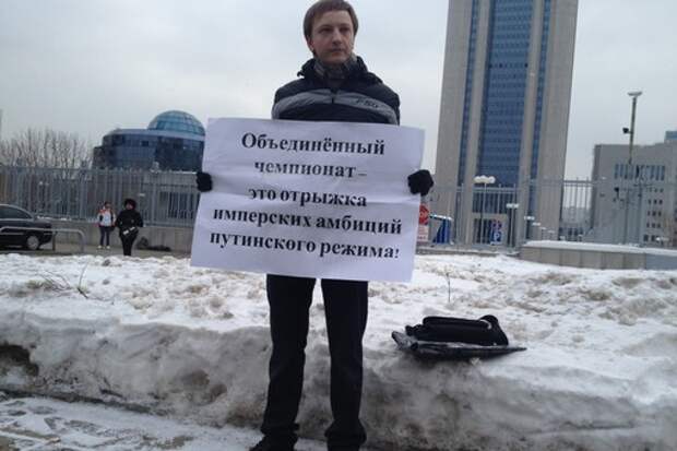 Болельщик «Спартака» Алексей не хочет возвращаться в СССР // Илья Андреев 