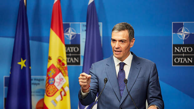 Парламент Испании отклонил идею референдума о выходе из НАТО