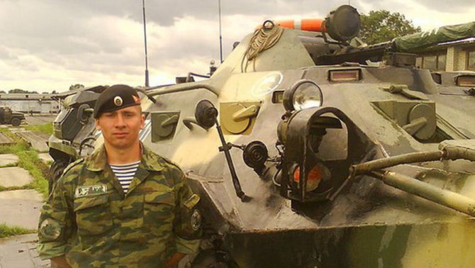 В Сети появился мультфильм про подвиг русского морпеха в Сирии В Сети появился мультфильм про подвиг русского морпеха в Сирии