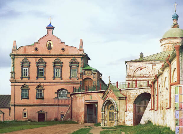 Бывший княжеский особняк, 1912