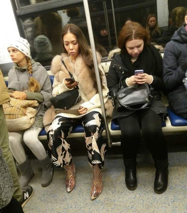 Модники и чудаки из метрополитена Модники и чудаки из метрополитена