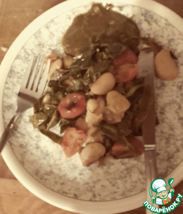 Кассуле с помидорами, бобами и кейлом