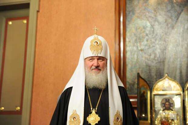 Скрытую опасность ИИ назвал Патриарх Кирилл