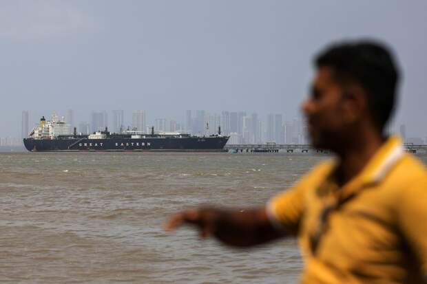 Иран обязал проходящие через Ормуз суда использовать название «Персидский залив»