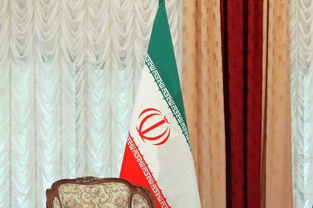 КСИР: Иран атаковал три военные базы Израиля и объекты США