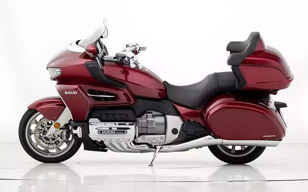 В России появится мотоцикл с восьмицилиндровым мотором