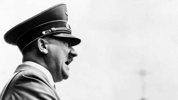 ФСБ обнародовала новые архивные документы о самоубийстве Гитлера