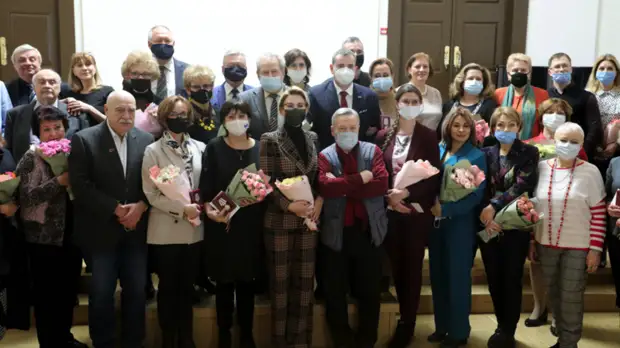 Работникам сферы культуры вручили медали «В память 800-летия Нижнего Новгорода»