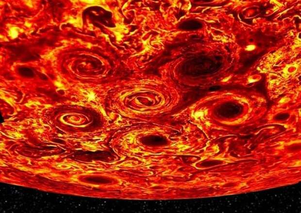 10 странных и необъяснимых явлений в нашей Солнечной системе