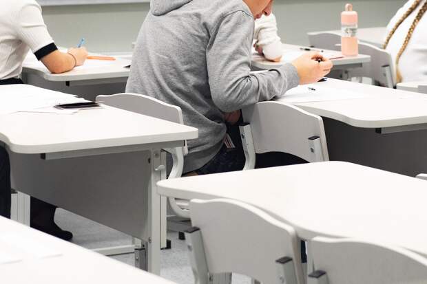 Ахмедова: русскоязычные дети не должны сдавать экзамены при переезде в РФ