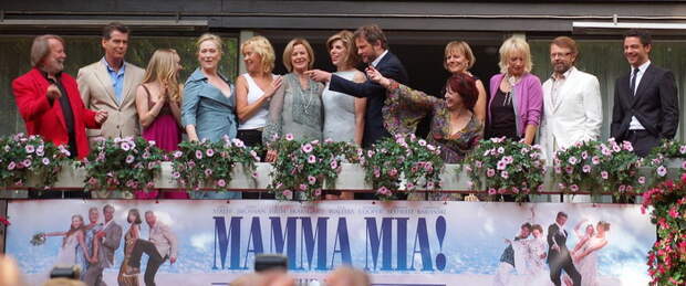 Выход фильма-мюзикла «Mamma mia!» стал хорошим поводом встретиться вновь. Источник: wikipedia.org
