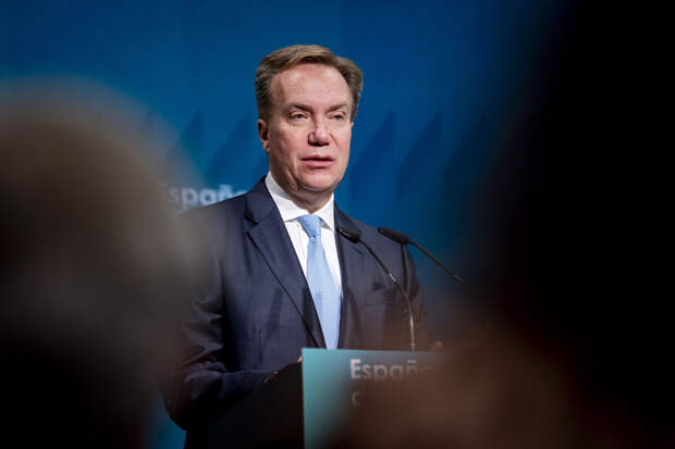 Bloomberg: глава ВЭФ в Давосе Бренде уходит в отставку из-за связей с Эпштейном