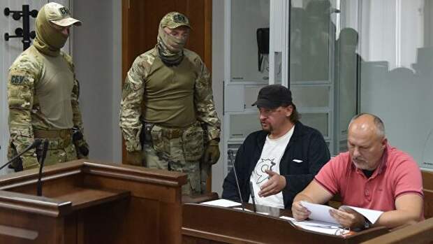 Обвиняемый в захвате заложников в Луцке Максим Кривош во время избрания меры пресечения в Луцком районном суде Обвиняемый в захвате заложников в Луцке Максим Кривош во время избрания меры пресечения в Луцком районном суде