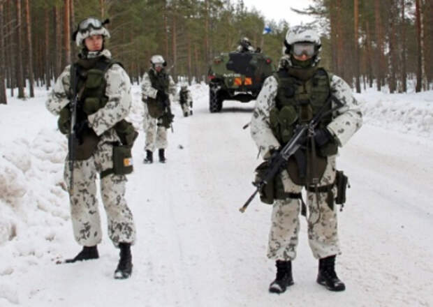 Финляндия готовит «поколения iPhone и PlayStation» к обороне на ледяной границе с Россией