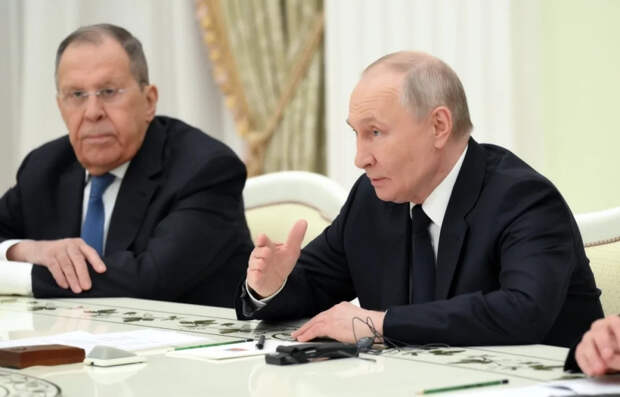 Путин проведет встречу с представителями коренных малочисленных народов