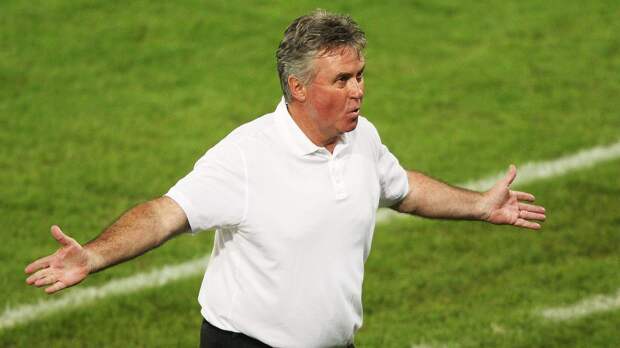 Хиддинк назвал условие возвращения российских команд на международные турниры