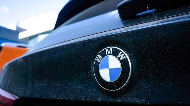 В Москве среди машин без номеров чаще всего эвакуируют BMW