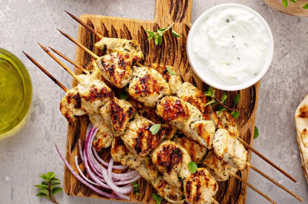 Названы простые способы ежедневно получать 100 граммов белка