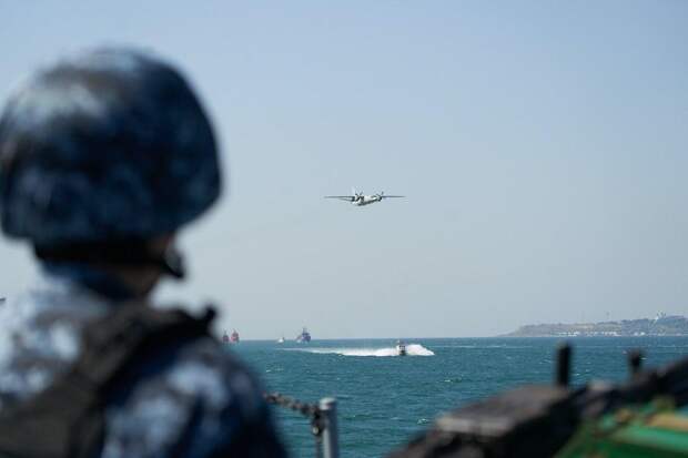 16 самолётов и 4 вертолёта: инфографика потерь авиации США в войне с Ираном