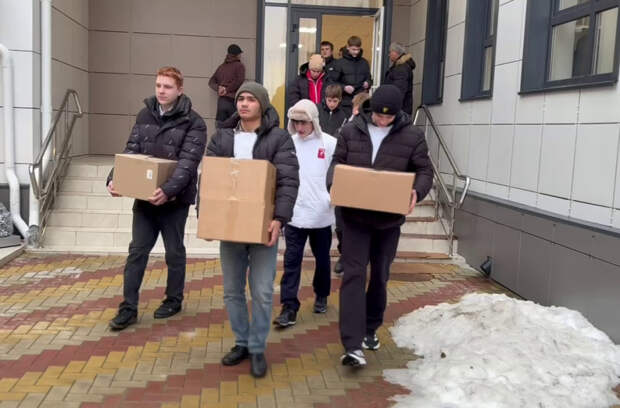 Первые Тахтамукайского района помогают пострадавшим от вражеской атаки в Новой Адыгее