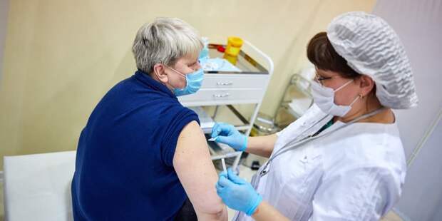 Собянин: За последний месяц прививку от COVID-19 сделали более 2 млн человек. Фото: М. Денисов mos.ru
