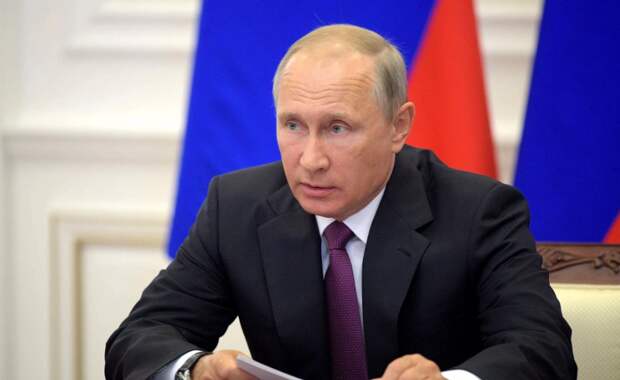 Невыполнение обещаний вызывает недоверие к политической системе страны. Президент Путин призвал политиков избегать популизма