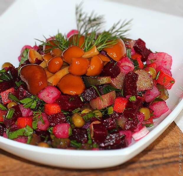Винегрет с маринованными грибами Винегрет с маринованными грибами