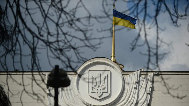 В Раде заявили о возможной финансовой катастрофе на Украине
