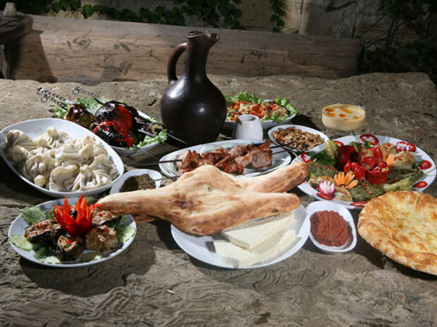 10 блюд, которые заставят вас полюбить грузинскую кухню