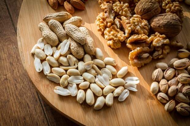Если у вас аллергия на орехи, будьте внимательны при выборе продуктов питания!