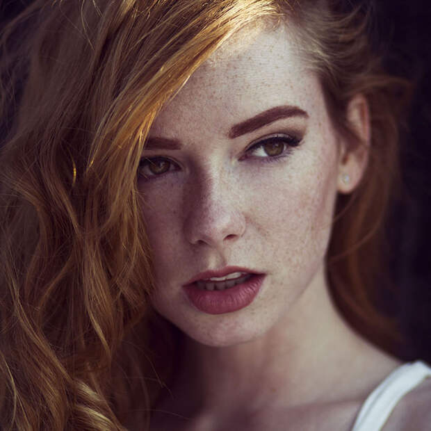 freckles-redheads-beautiful-portrait-photography-102-5836b34071936__700