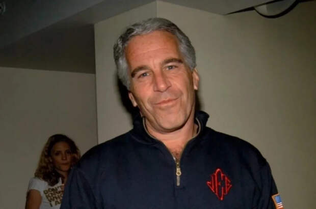 Генпрокурор США показала список из 300 влиятельных фигур из файлов Эпштейна